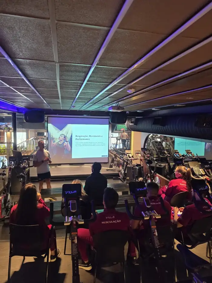 Palestra corporativa de Valeriano Carvalho sobre respiração em Uberlândia